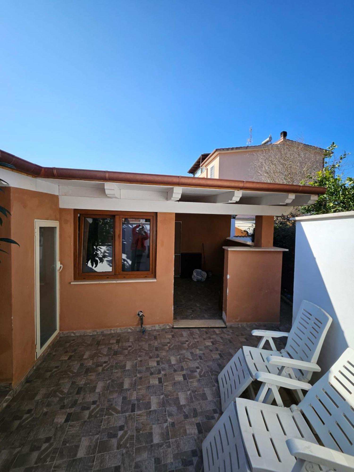 Casa Vacanze Dragona 15 Min Fco 10 Min Ostia Acilia Pokoj fotografie